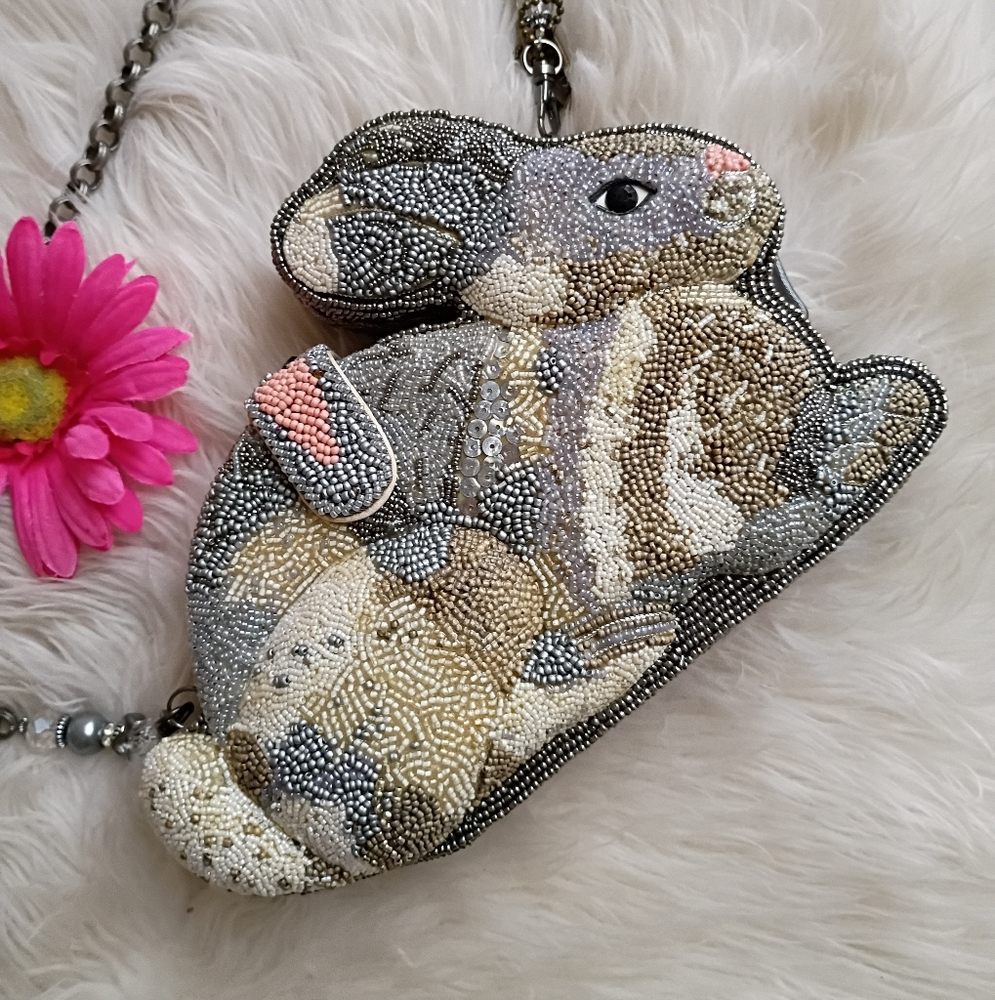 Mary Frances Hop To It Easter Bunny Rabbit Beaded Bag - Picture 9 of 13
